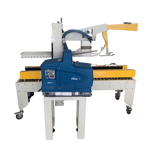 Máy dán thùng carton bằng keo nóng