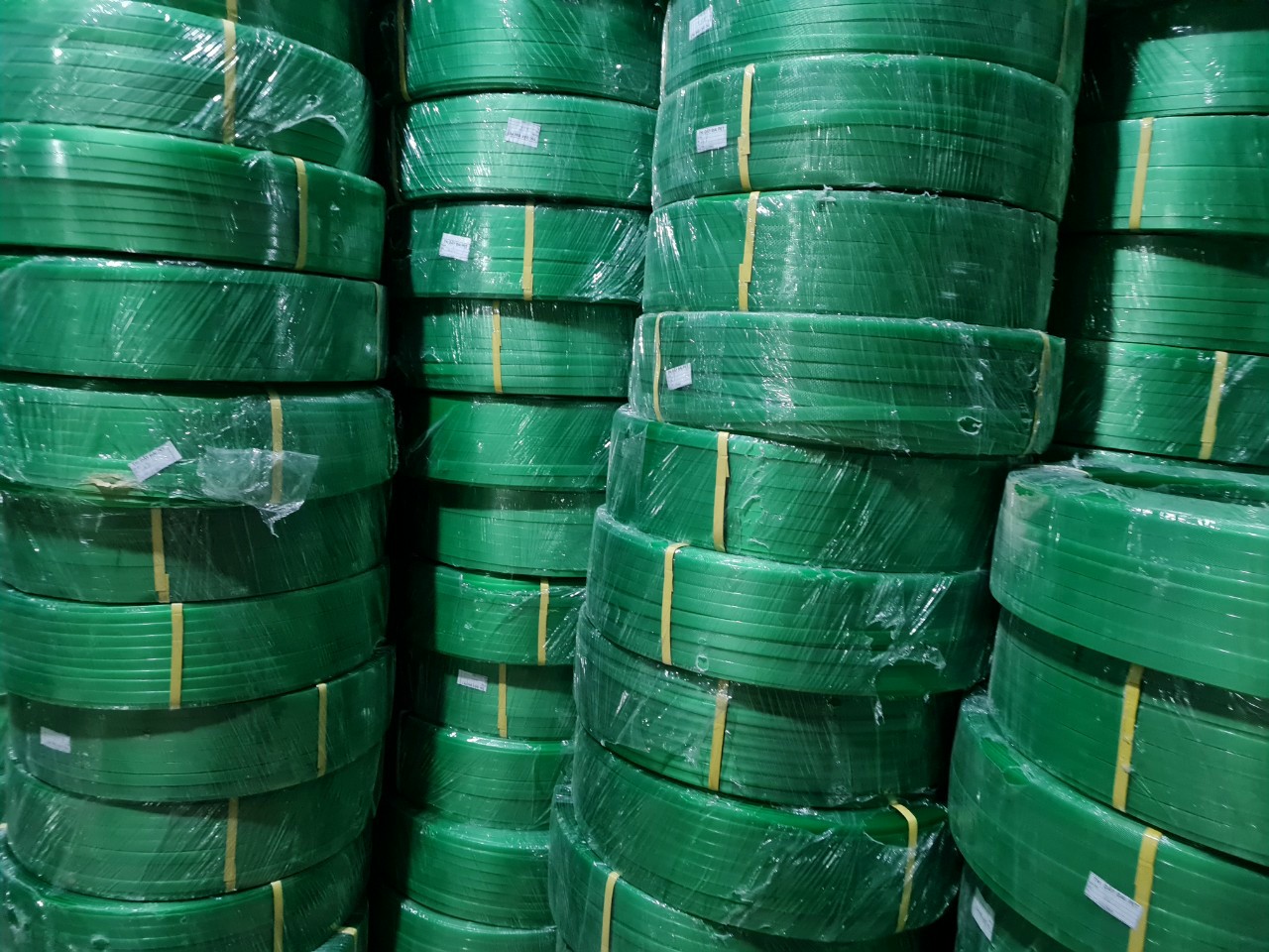 Làm thế nào để chọn dây đai nhựa chất lượng, tránh hư hại hàng hóa?