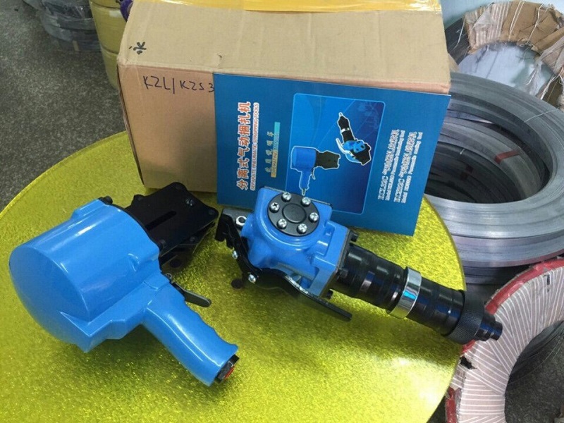 máy đóng dây đai thép