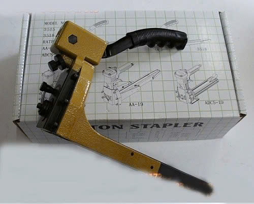 máy bắn ghim thùng