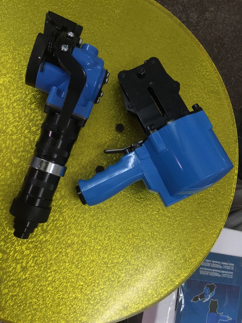 Máy bấm đai thép KCS-32